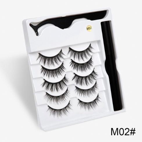 Pairs Of False Eyelashes With Magnets In Fashion